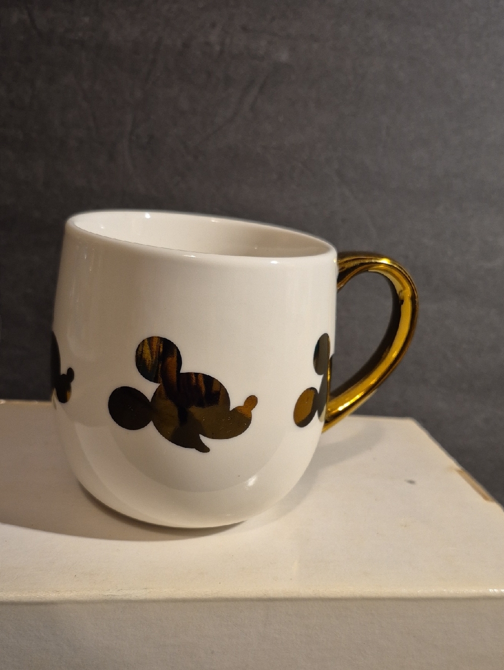 Disney Mickey Mouse Gold Silhoutte And Handle Porcelain Coffee Tea Cup